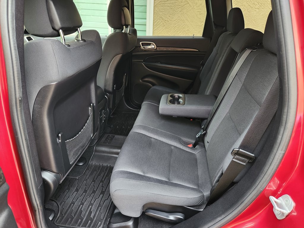 2012 Jeep Grand Cherokee Image 25