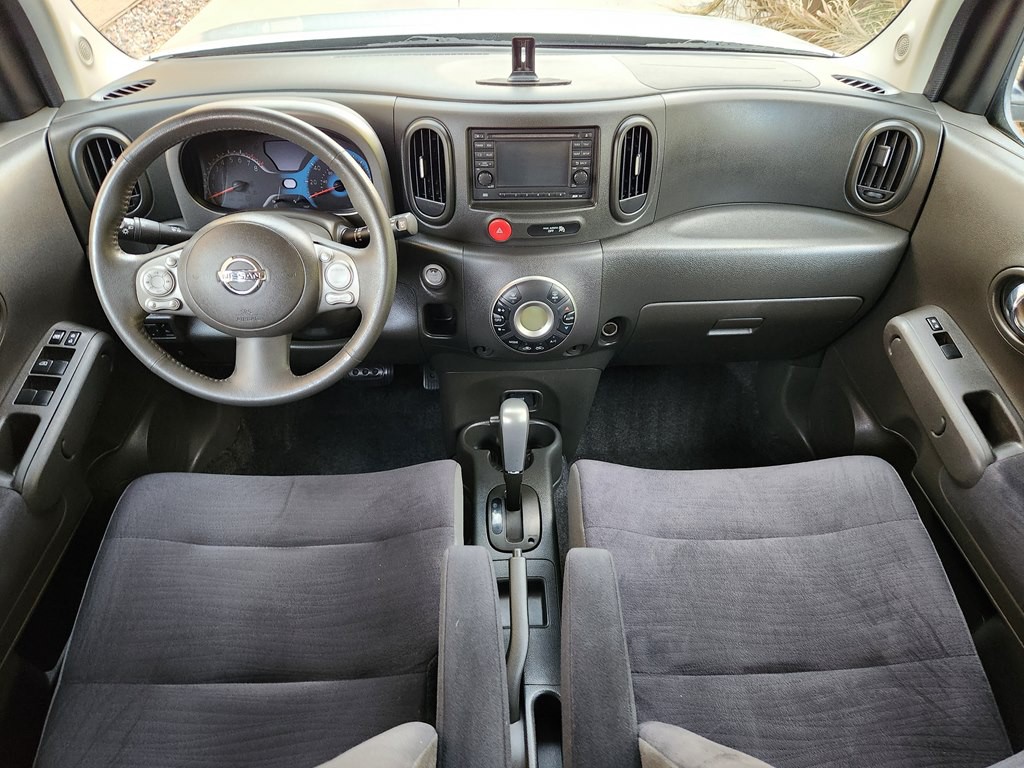 2013 Nissan Cube Image 37