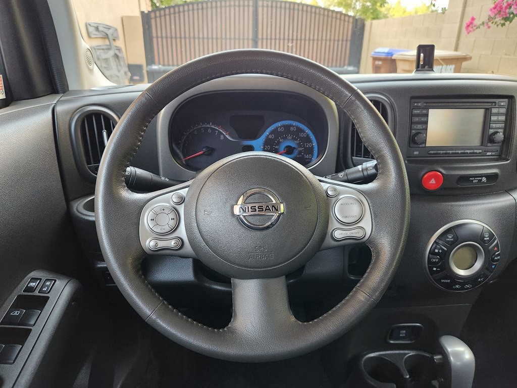 2013 Nissan Cube Image 38