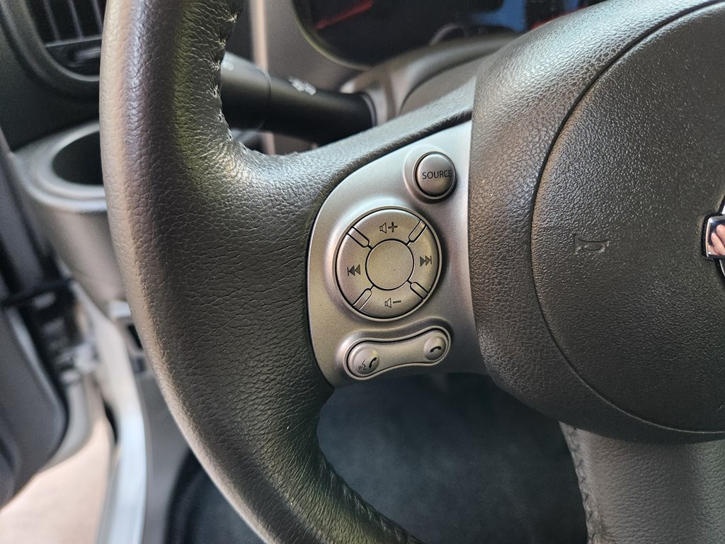 2013 Nissan Cube Image 43