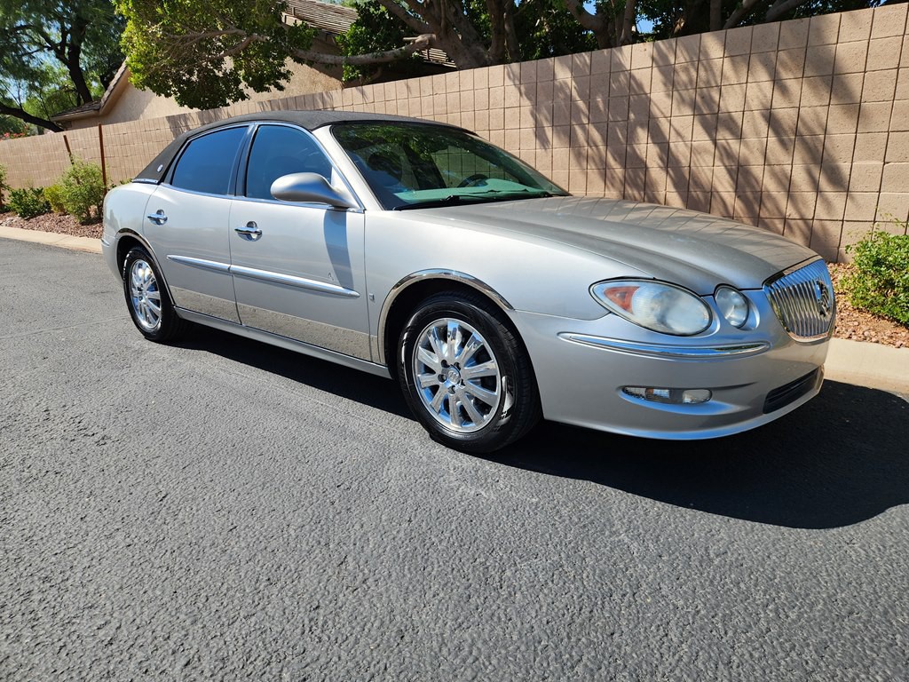 2008 Buick Lacrosse Image 2