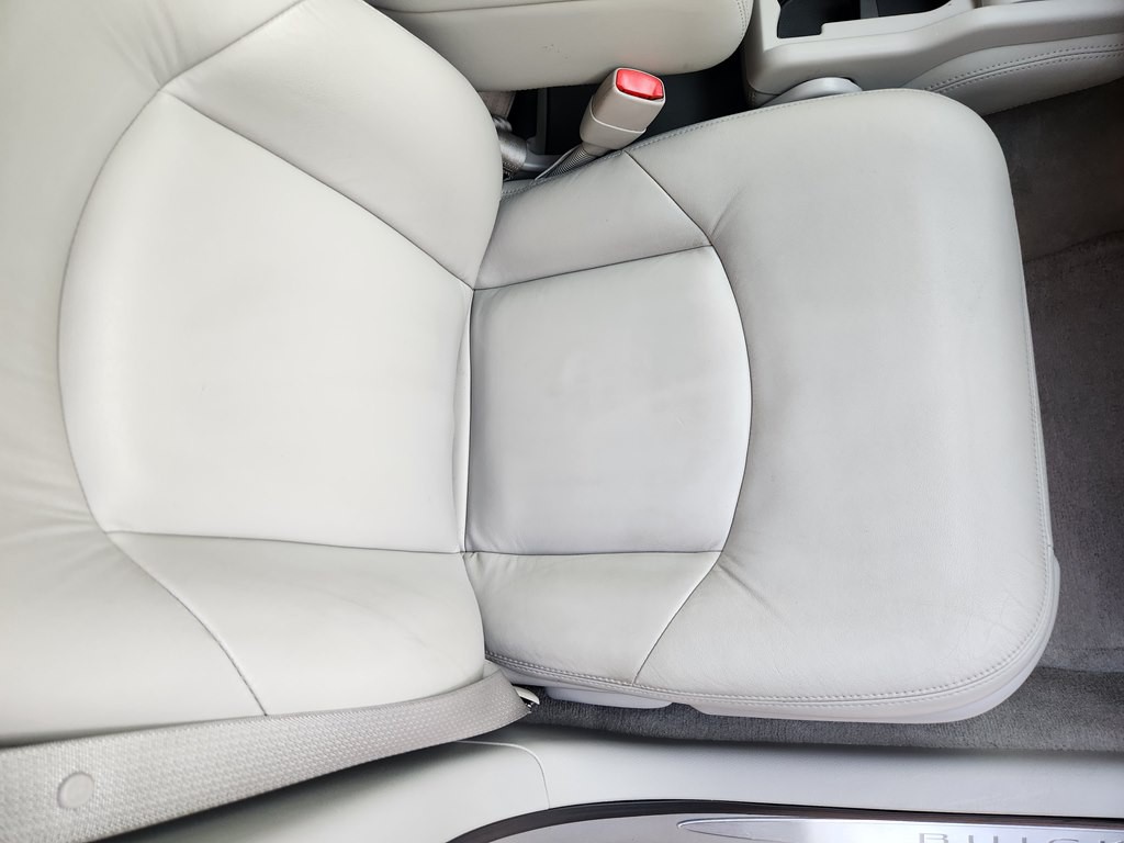 2008 Buick Lacrosse Image 29