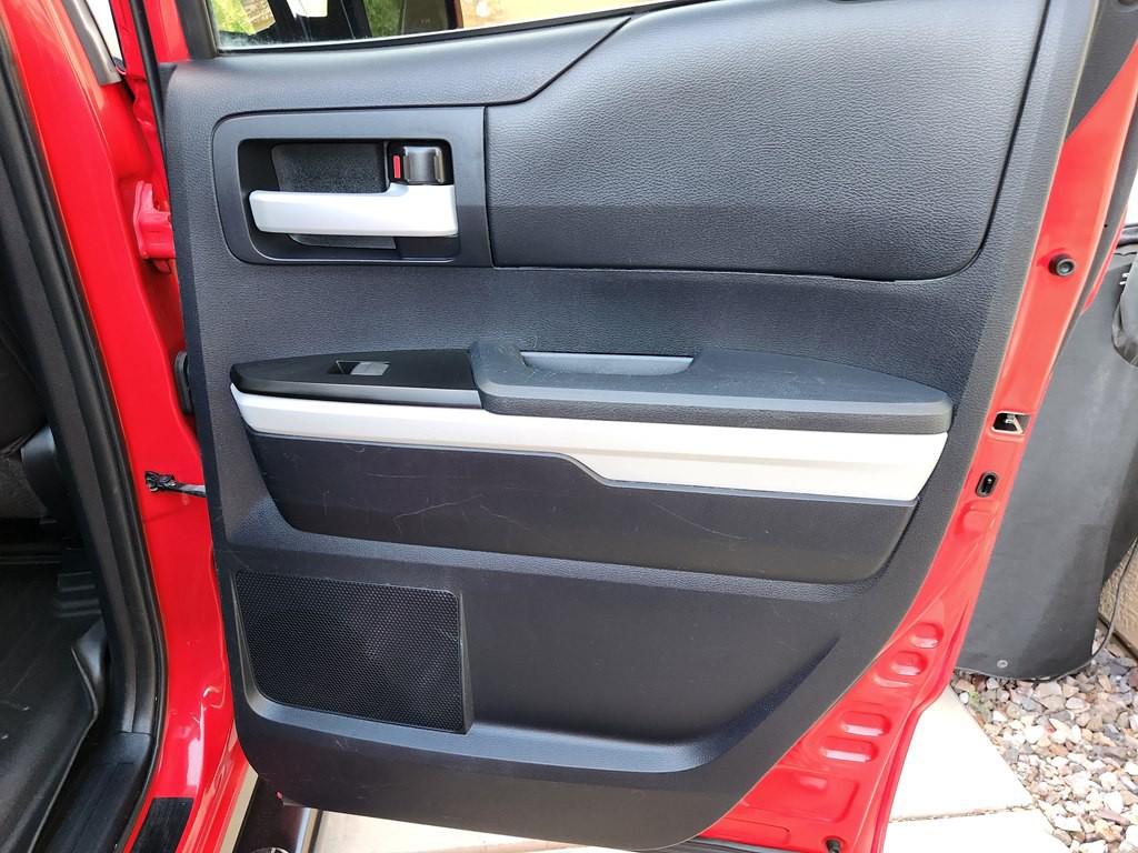 2015 Toyota Tundra Image 31