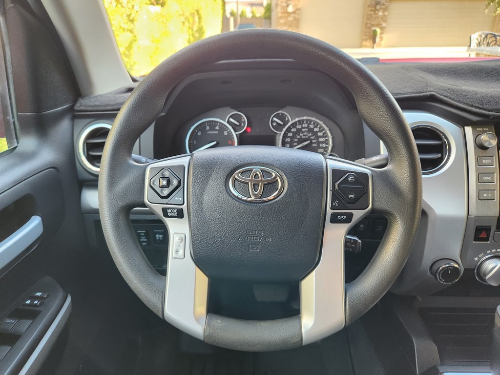 2015 Toyota Tundra Image 39