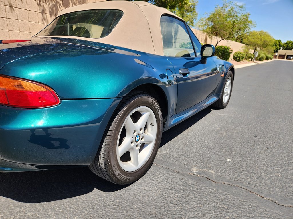 1998 BMW Z3 Image 4