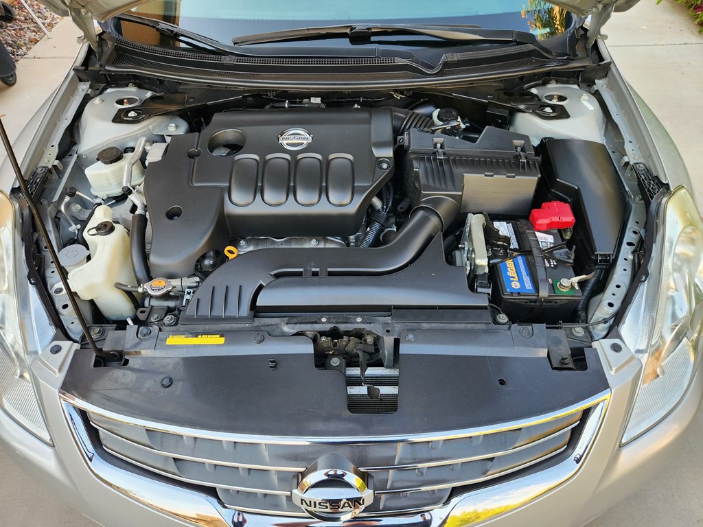 2011 Nissan Altima Image 11