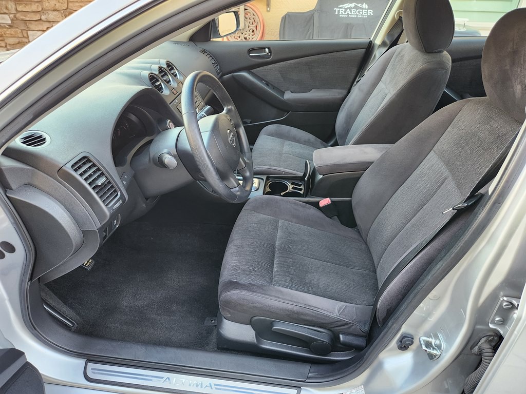 2011 Nissan Altima Image 26
