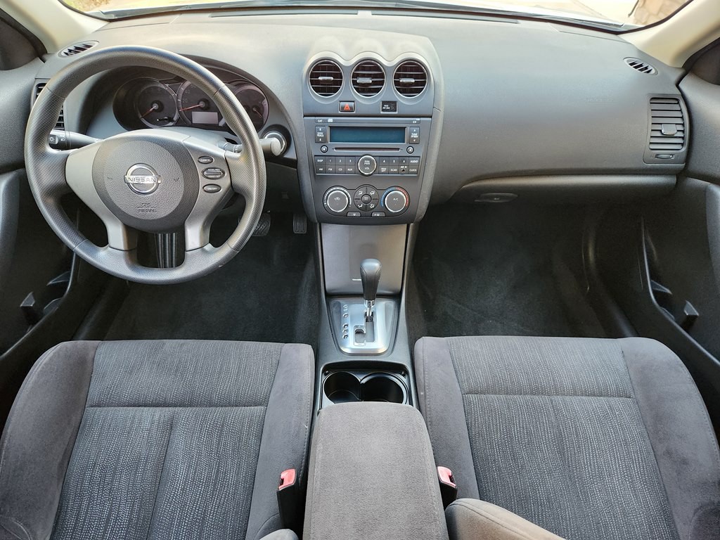 2011 Nissan Altima Image 30