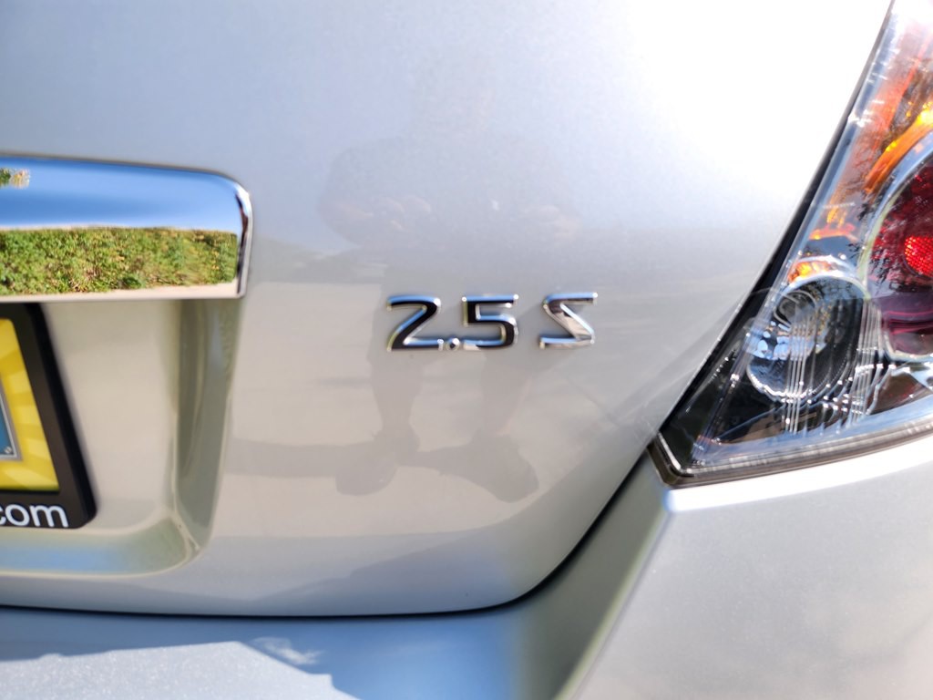 2011 Nissan Altima Image 50
