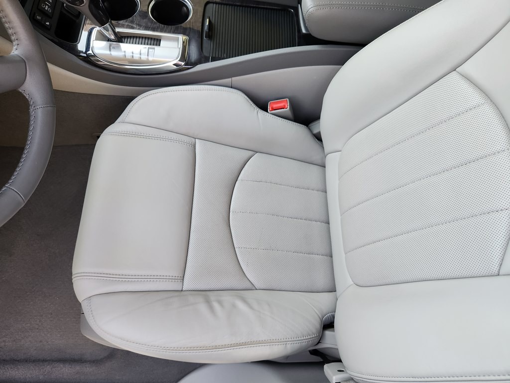 2017 Buick Enclave Image 37