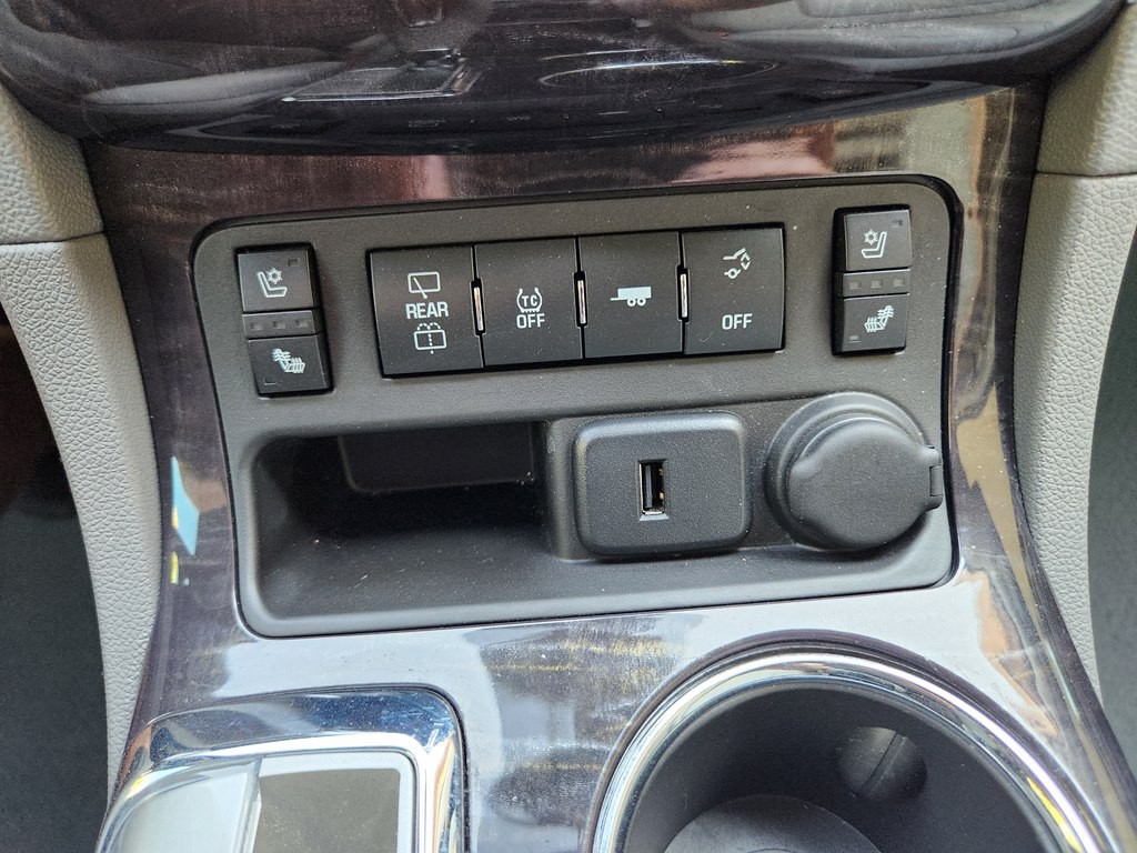 2017 Buick Enclave Image 50