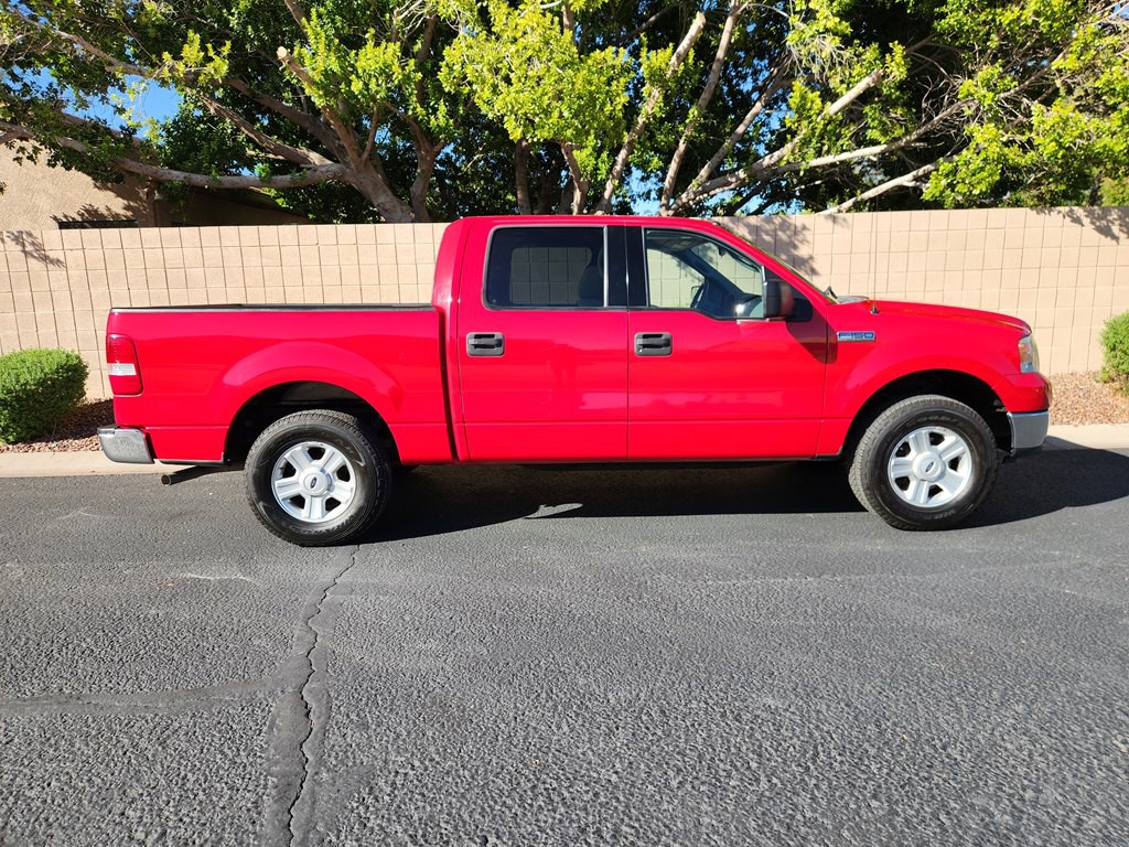 2004 Ford F-150 Image 2