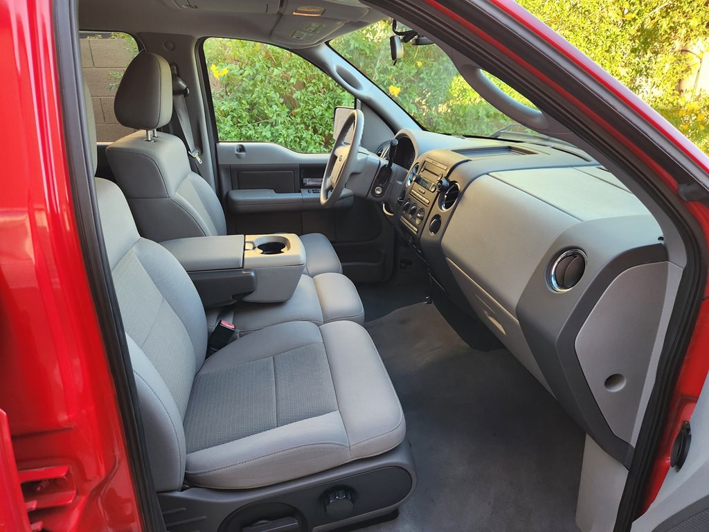2004 Ford F-150 Image 22