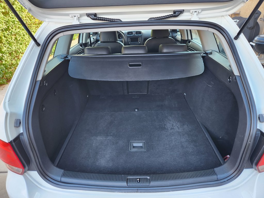 2010 Volkswagen Jetta Image 5