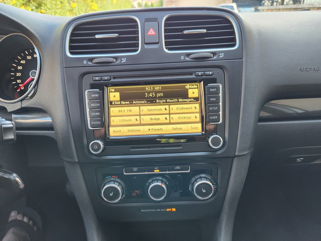 2010 Volkswagen Jetta Image 39