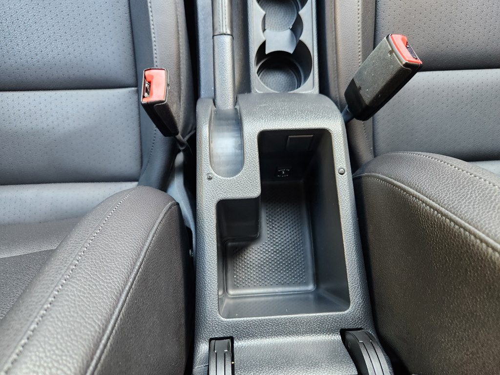 2010 Volkswagen Jetta Image 44