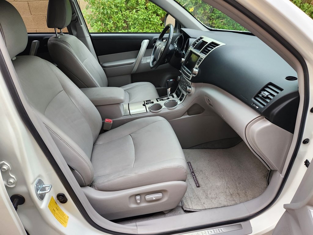 2008 Toyota Highlander Image 24