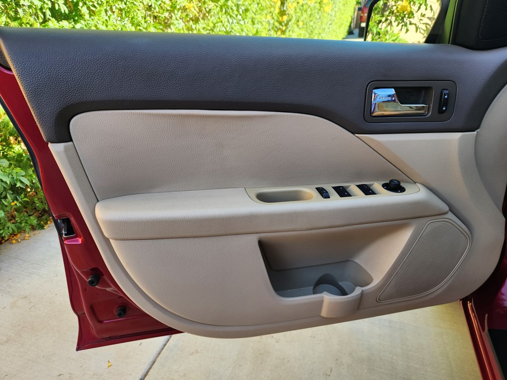 2006 Ford Fusion Image 32