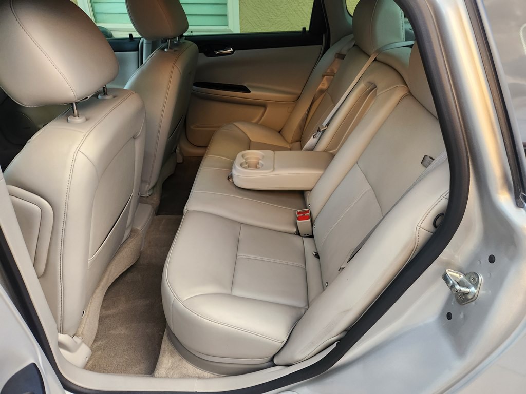 2012 Chevrolet Impala Image 27