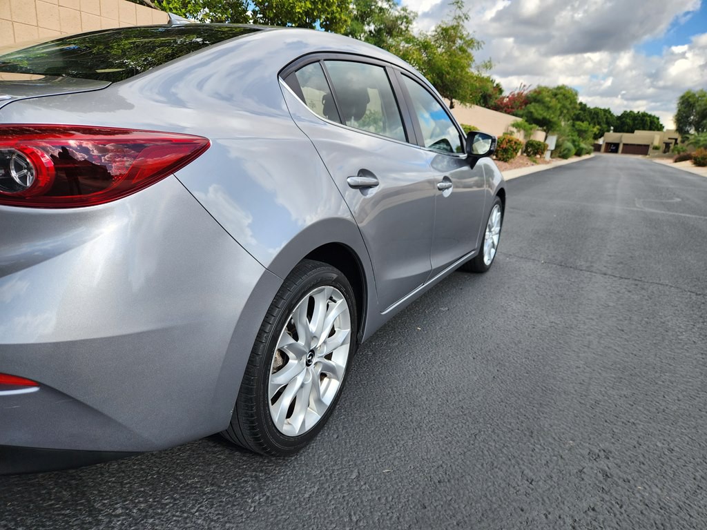 2016 Mazda Mazda3 Image 4