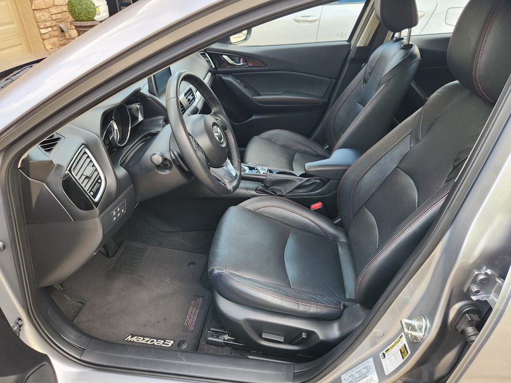 2016 Mazda Mazda3 Image 30