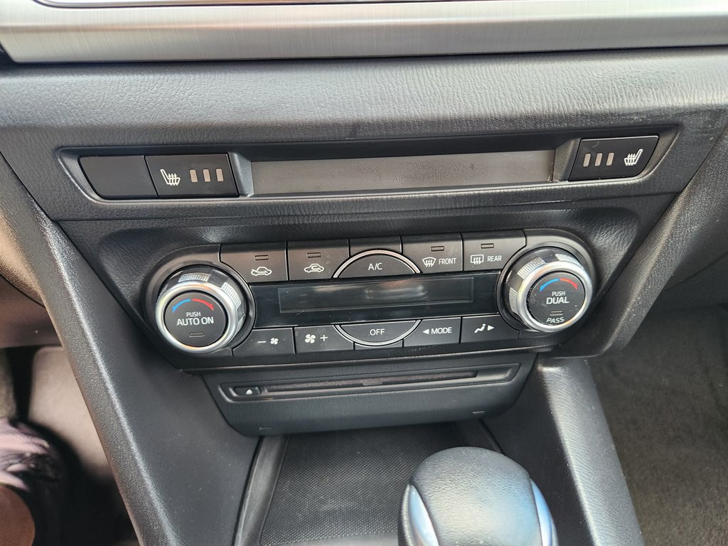 2016 Mazda Mazda3 Image 44