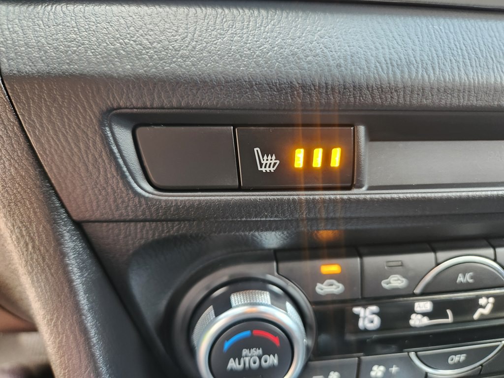 2016 Mazda Mazda3 Image 50