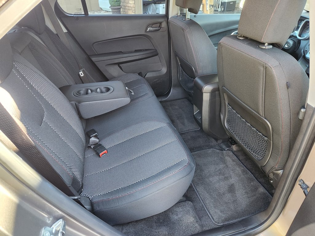 2011 Chevrolet Equinox Image 24