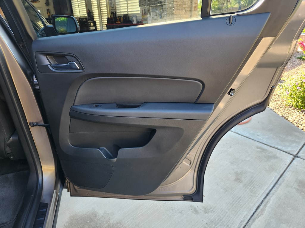 2011 Chevrolet Equinox Image 25