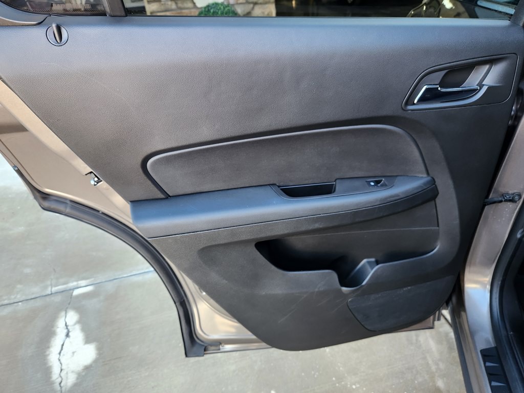 2011 Chevrolet Equinox Image 27