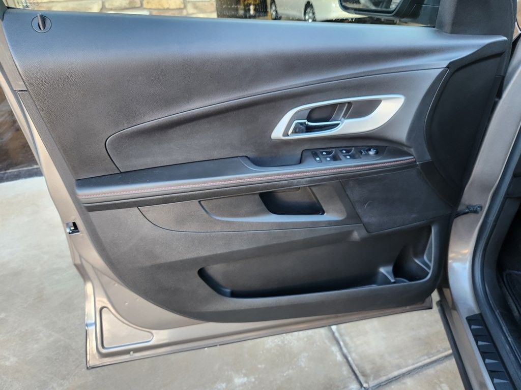 2011 Chevrolet Equinox Image 30