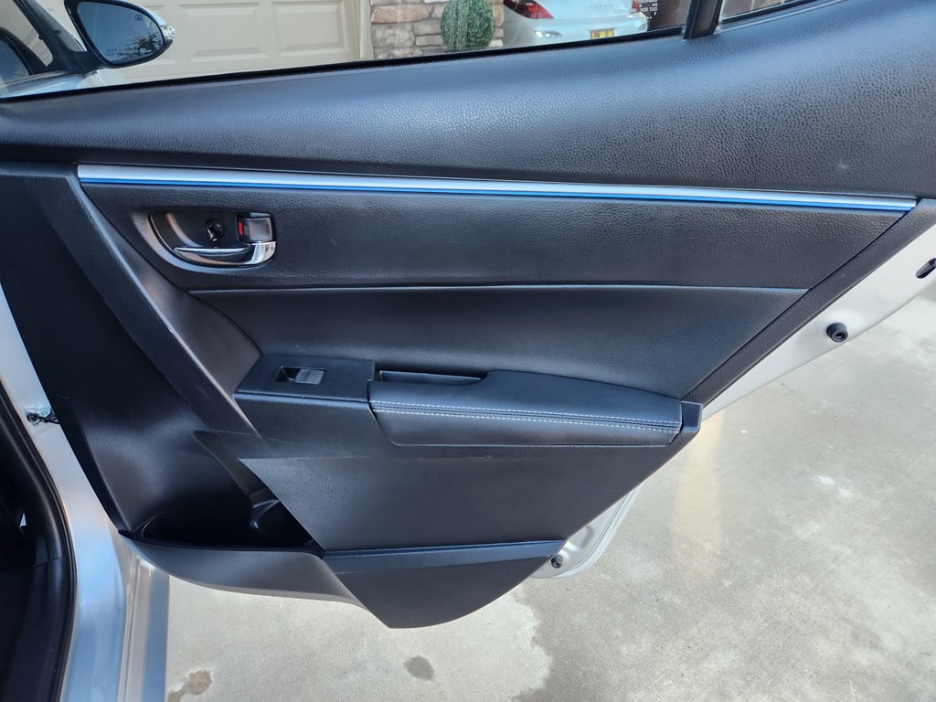 2014 Toyota Corolla Image 27