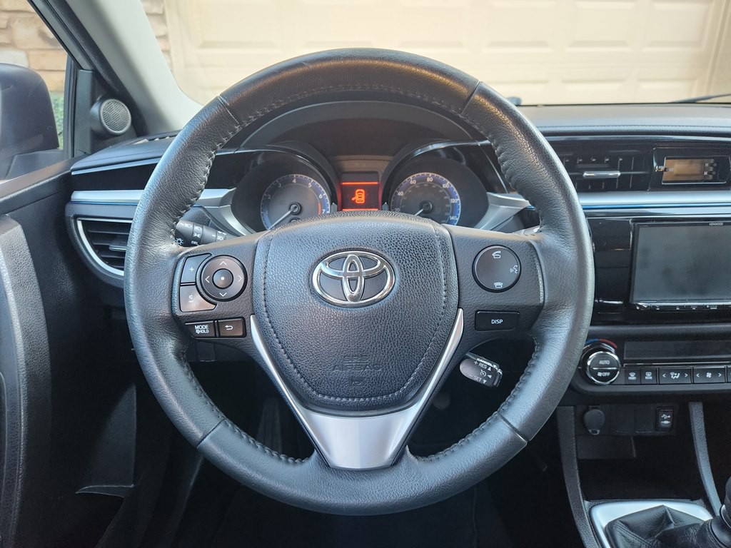 2014 Toyota Corolla Image 36