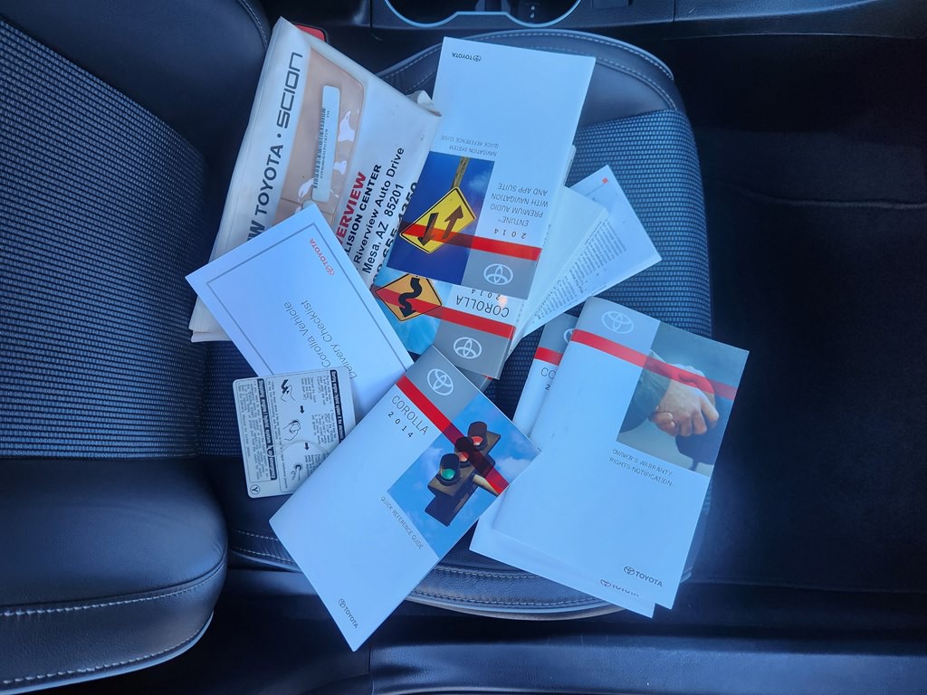 2014 Toyota Corolla Image 26