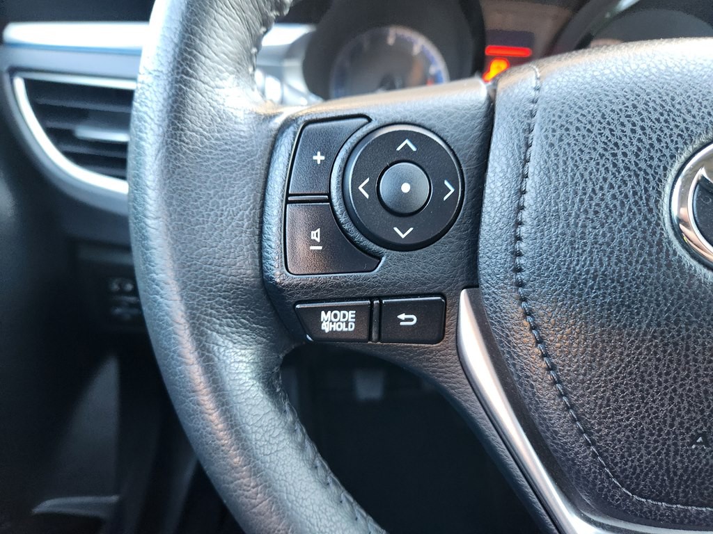 2014 Toyota Corolla Image 36