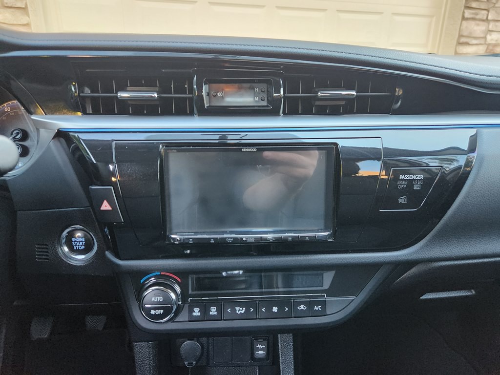 2014 Toyota Corolla Image 41