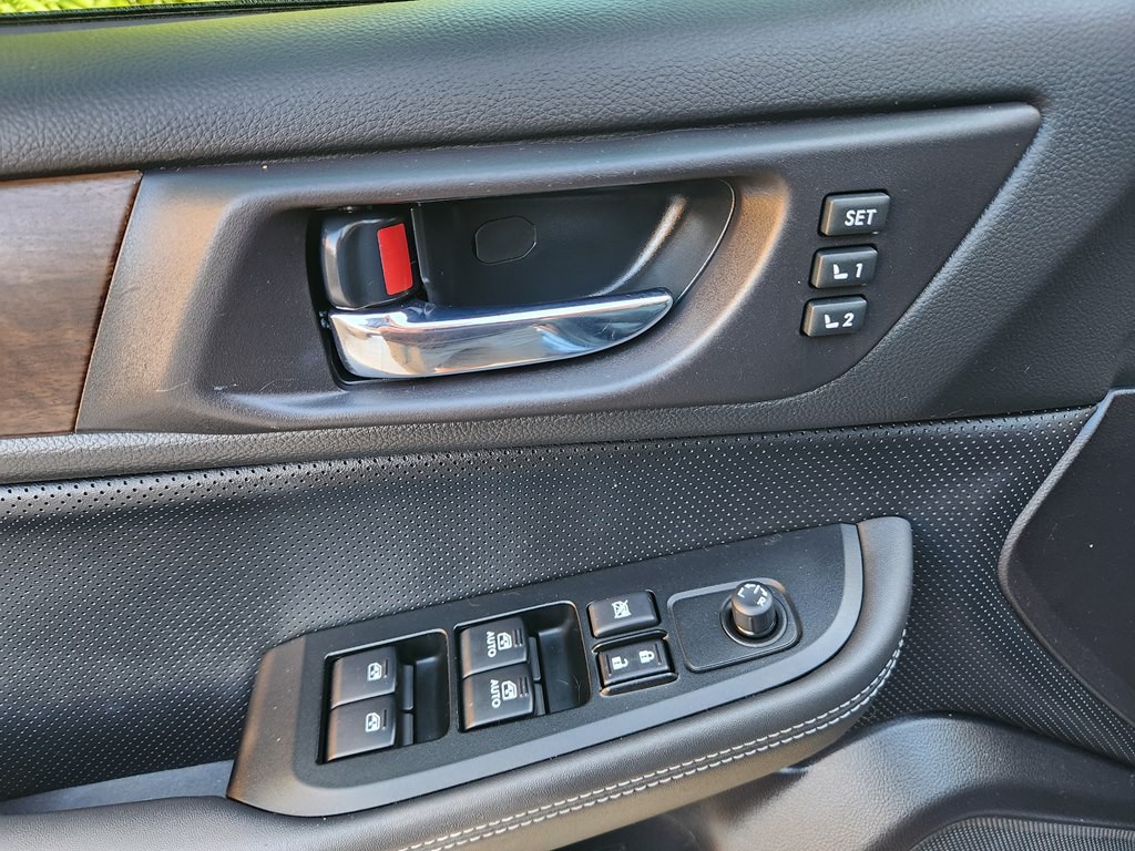 2017 Subaru Outback Image 39