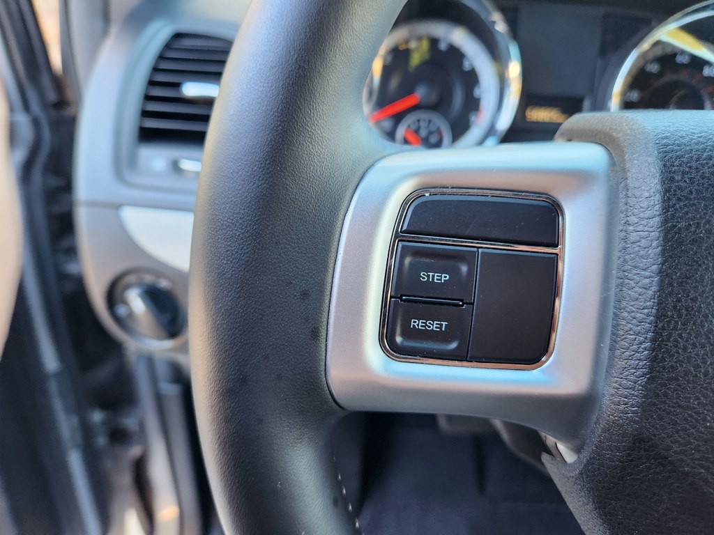 2014 Dodge Grand Caravan Image 34