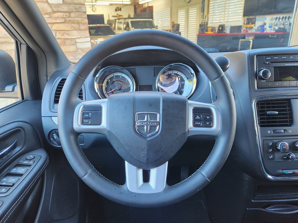 2014 Dodge Grand Caravan Image 35