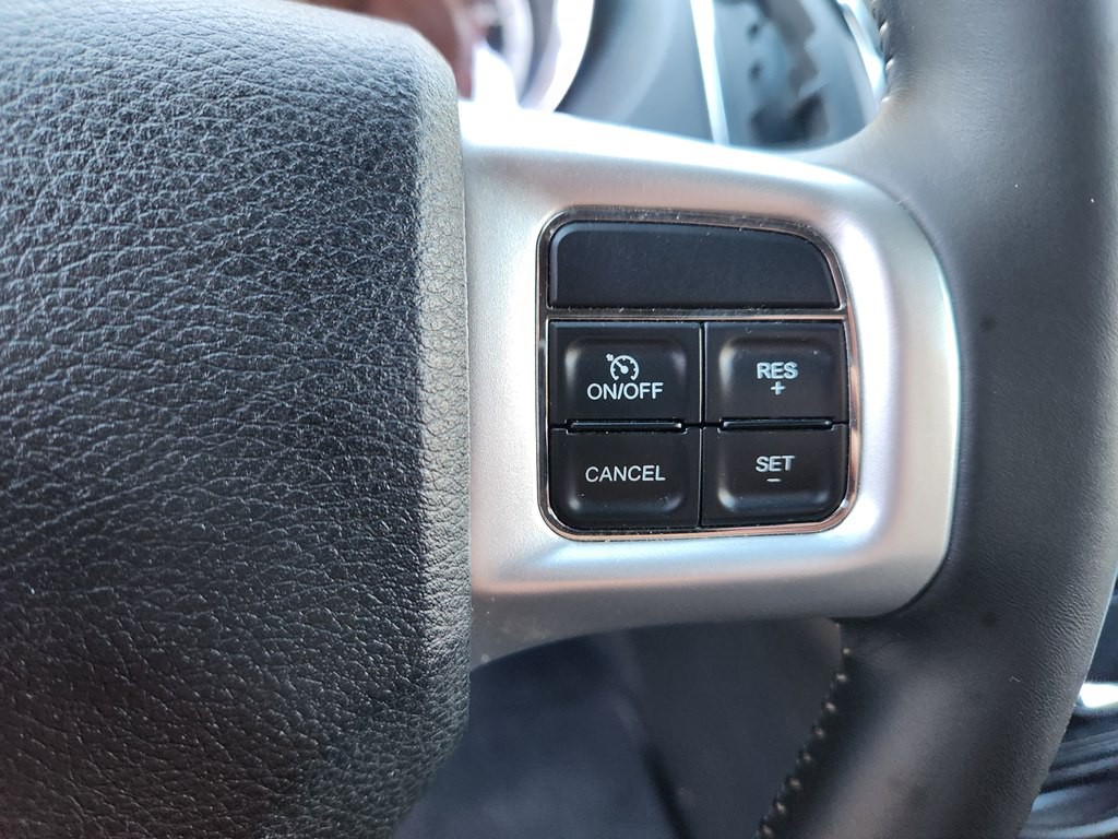 2014 Dodge Grand Caravan Image 36