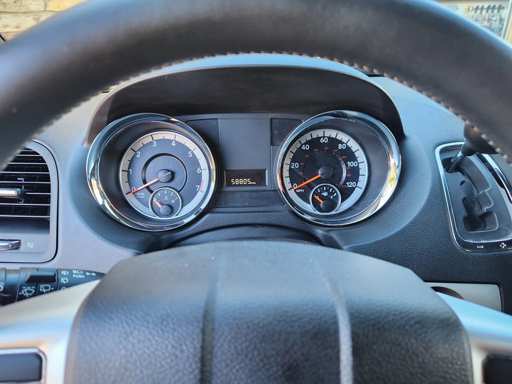 2014 Dodge Grand Caravan Image 37