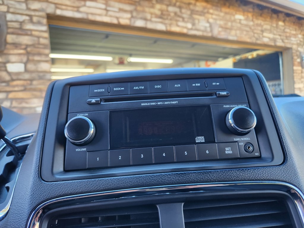 2014 Dodge Grand Caravan Image 40