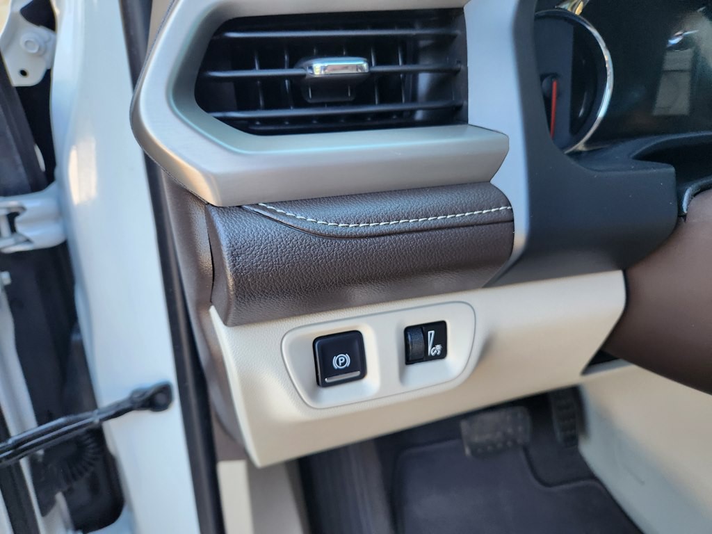 2017 GMC Acadia Image 42