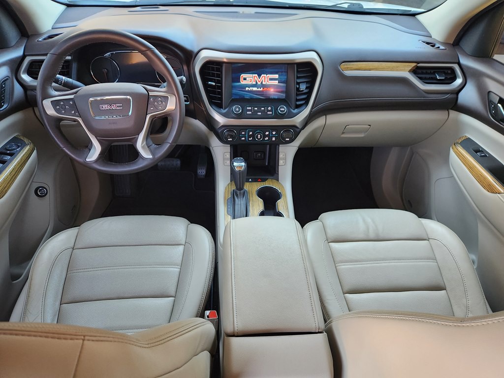 2017 GMC Acadia Image 43