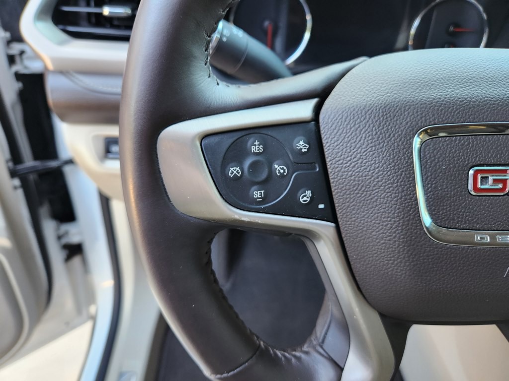 2017 GMC Acadia Image 44