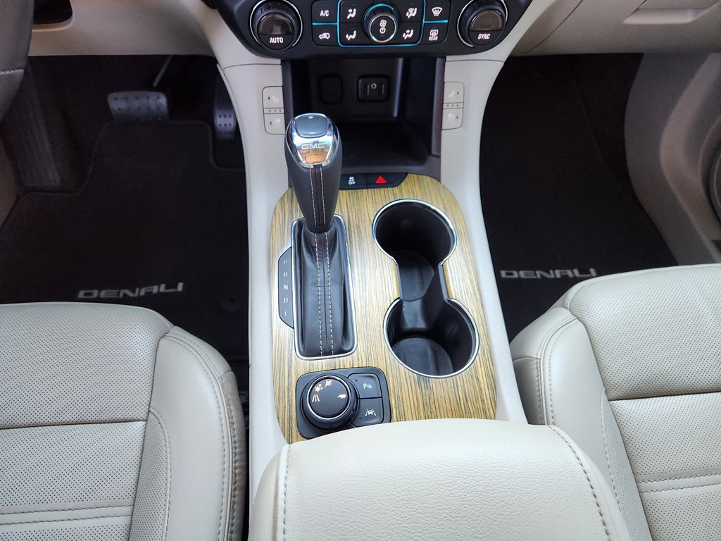 2017 GMC Acadia Image 53