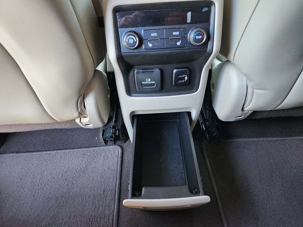 2017 GMC Acadia Image 56