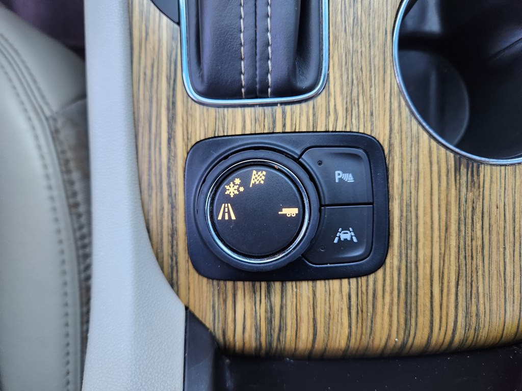 2017 GMC Acadia Image 58