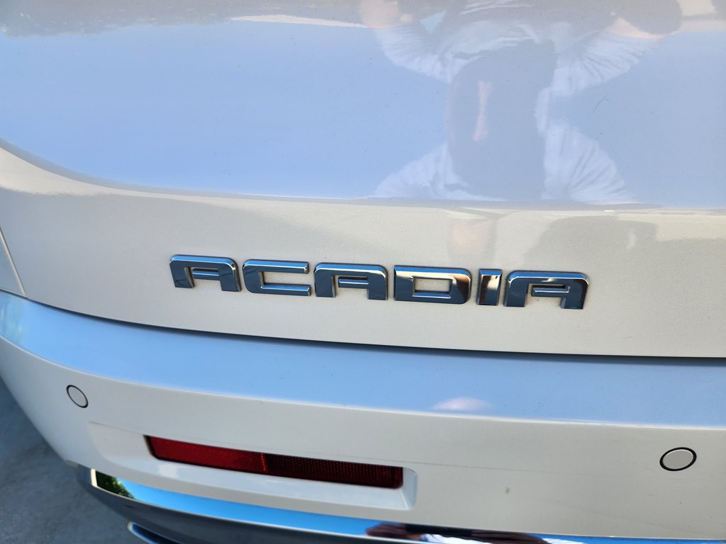 2017 GMC Acadia Image 73