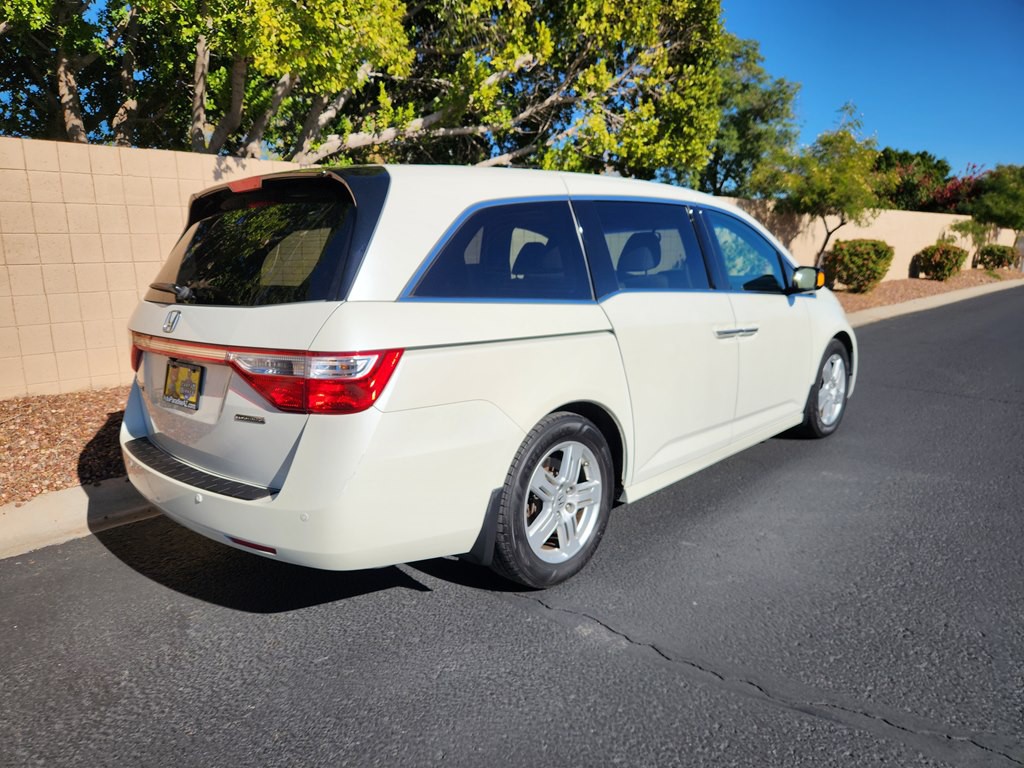 2013 Honda Odyssey Image 3